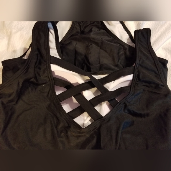 NWOT LATTICE BACK SUPPORT ATHLETIC MODEST SWIM BATHING SUIT SIZE LARGE BLACK - Picture 3 of 12